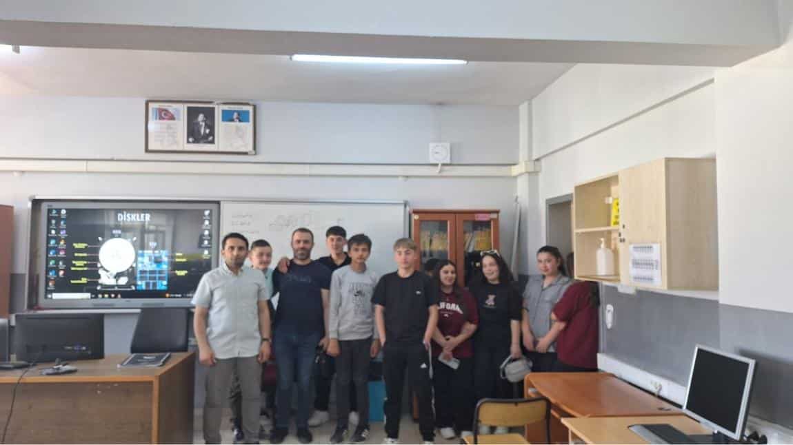 Mithat Yılmaz ve Kabaceviz Ortaokulu Meslek Lisesi Ziyareti